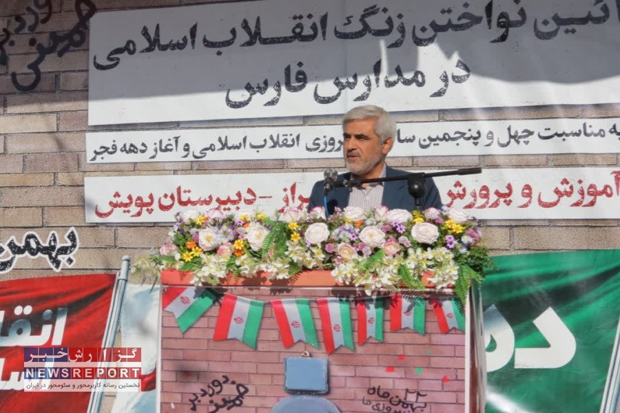 دانش‌آموزان اهمیت حضور در انتخابات را سفیرانه برای خانواده‌ها تبیین کنند