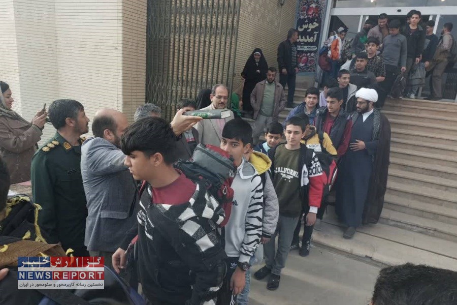 پایه‌های تربیت در آموزش و پرورش درخودباوری، حقیقت‌جویی و عدالت‌محورری است