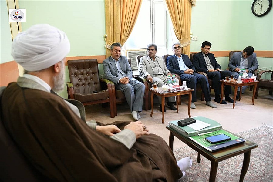 گامی مؤثر برای تحول نظام اداری استان فارس با تأکید بر هم‌افزایی علمی و معنوی