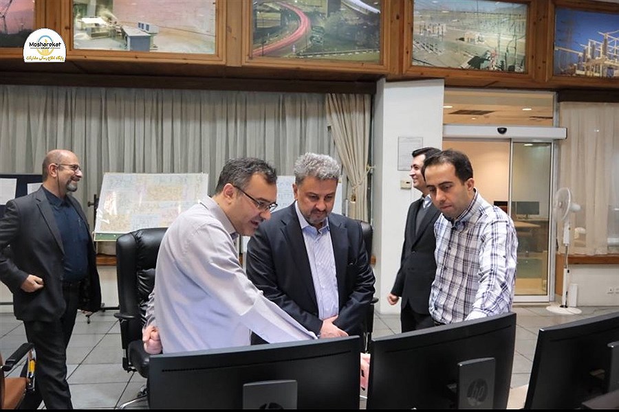 معاون برق و انرژی وزارت نیرو از همکاران مرکز ملی راهبری شبکه برق کشور بازدید و قدردانی کرد